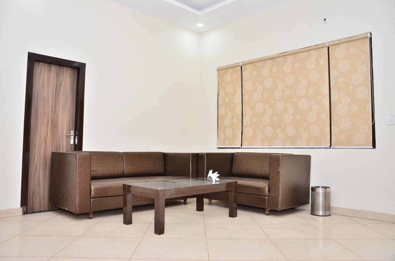 Heaven Blu Hotel & Resort Amritsar Eksteriør billede